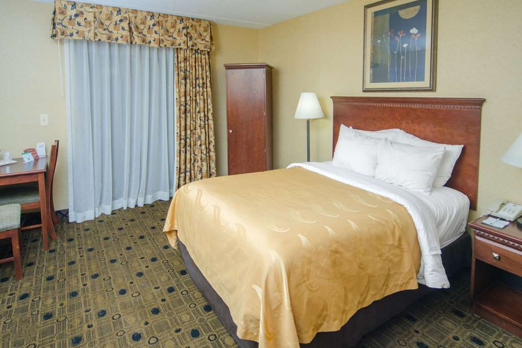 Quality Inn & Suites Coldwater Near I-69 Quarto foto